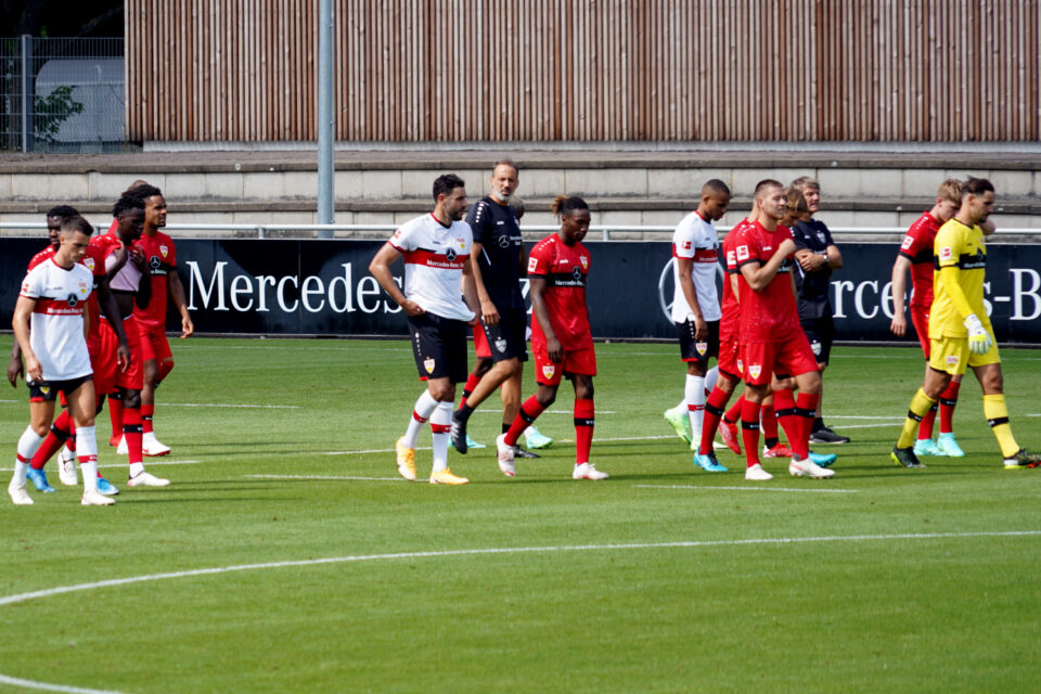 Trainingsauftakt Beim VfB Stuttgart: Das Ziel Bleibt Der Klassenerhalt ...